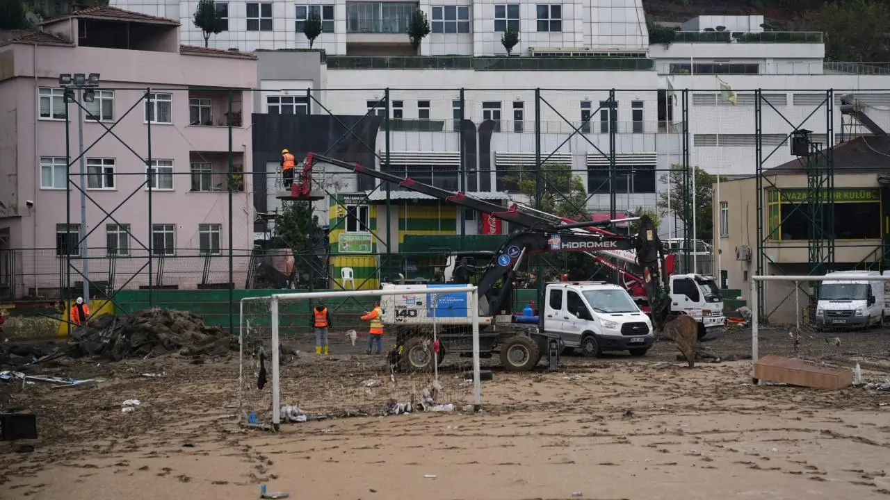 İstanbul Valisi Gül Açıkladı Ayazağa'daki Yıkımlar Yarın Bitecek-1