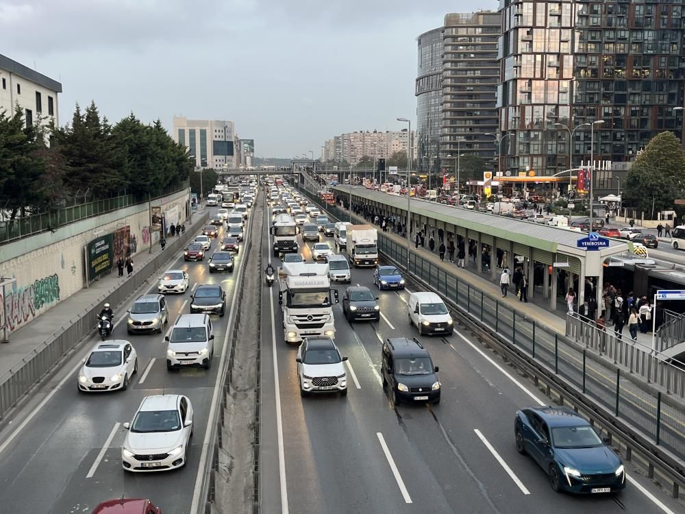 İstanbul’da Dev Derbi Öncesi Trafik Kitlendi