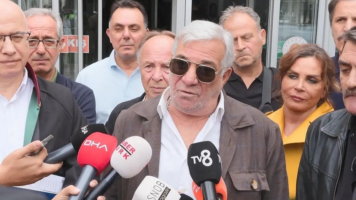 Kadir İnanır Mirası Yeniden Gündemde Yaprak Dökümü'nün Ali Rıza Bey'i Sessizliğini Bozduu