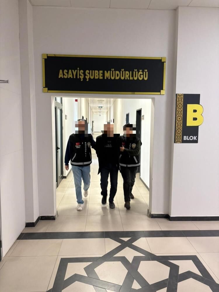 Kardeşini Böyle Öldürdü...