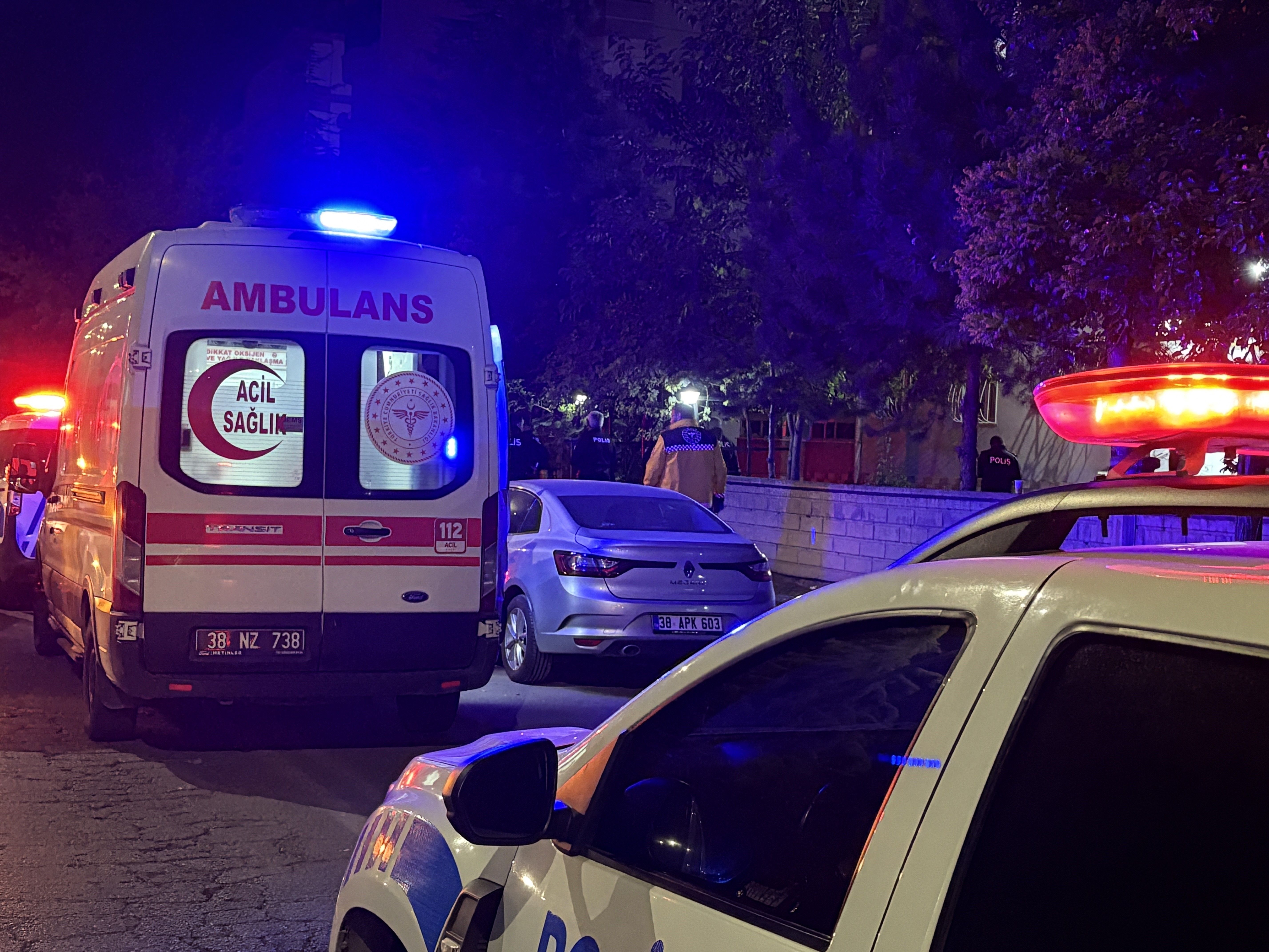 Kayseri’de babasını bıçaklayarak öldürdü, ardından intihara kalkıştı