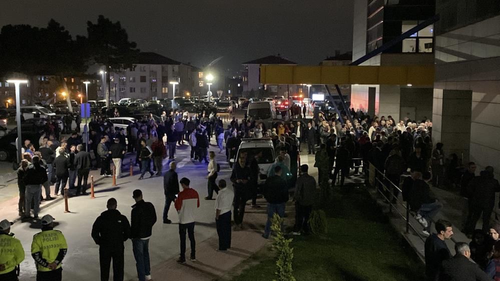 Kocaeli'de Silahlı Saldırıya Uğrayan Mhp'li Meclis Üyesi Öldü