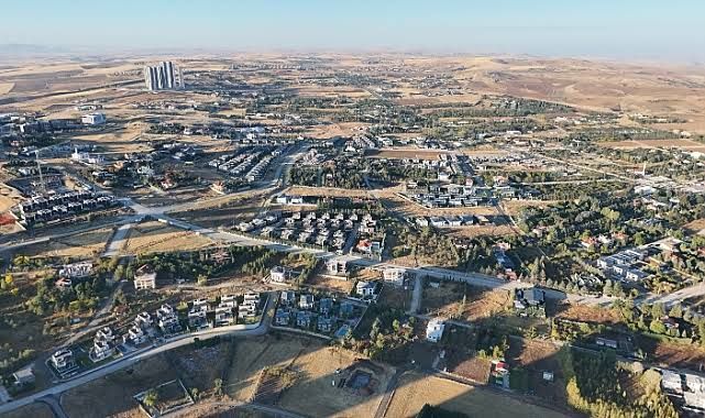 Ankara’da yeni yapılmış yüksek katlı konut blokları