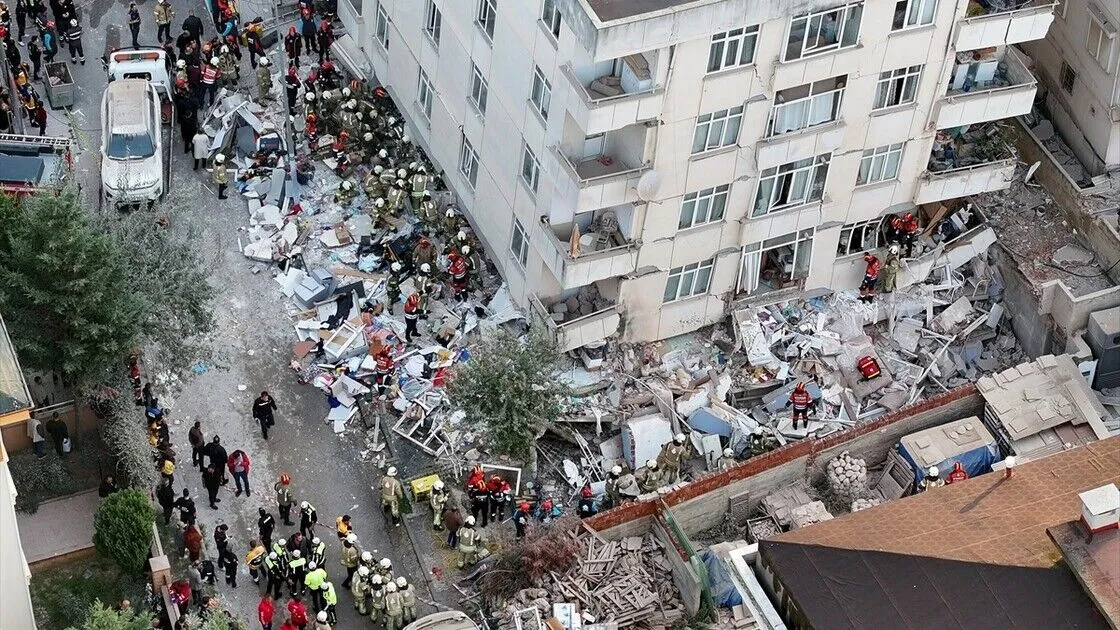 Maltepe Bi̇na Çökmesi̇