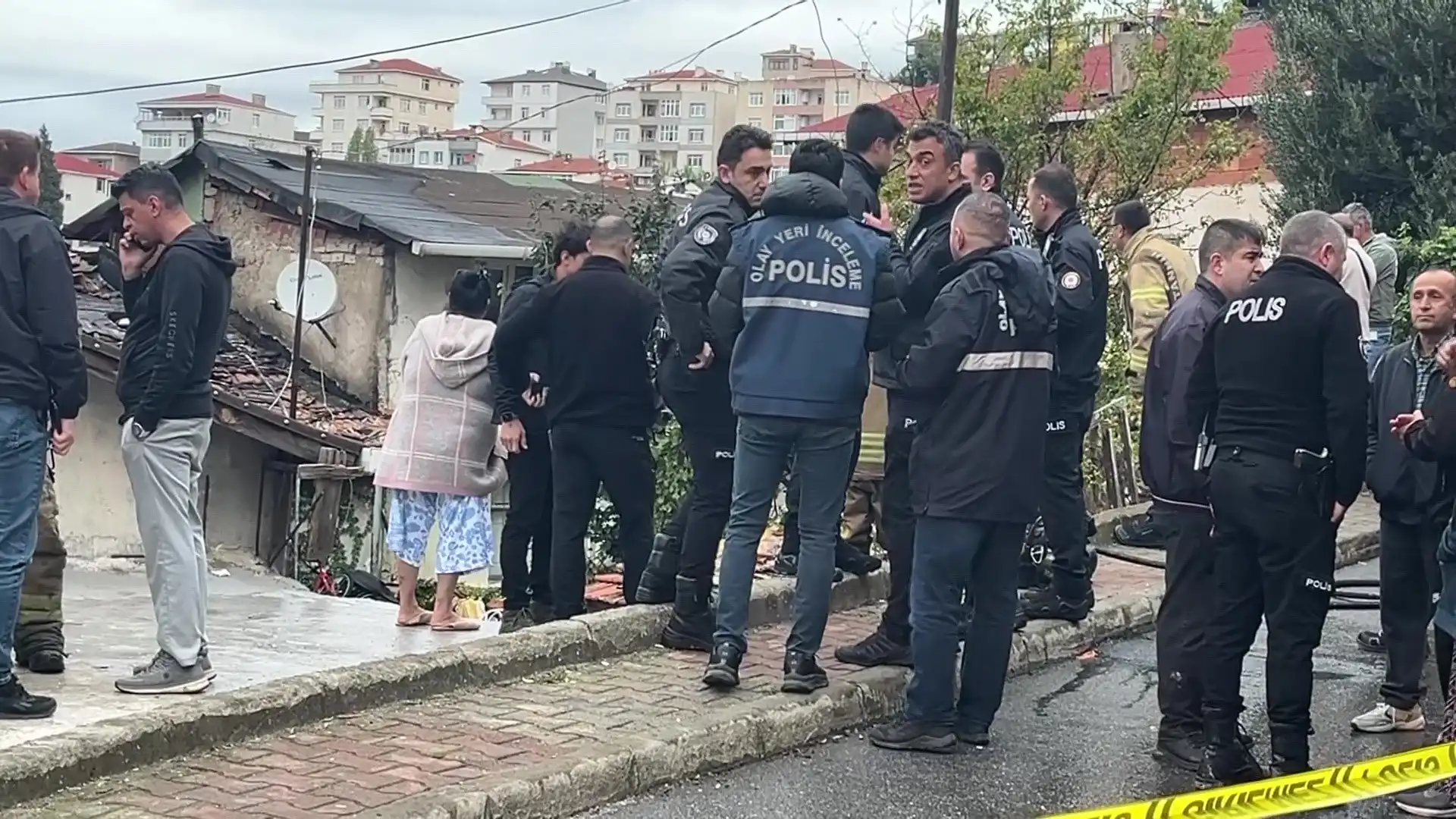 Maltepe’de Gecekondu Yangını (2)