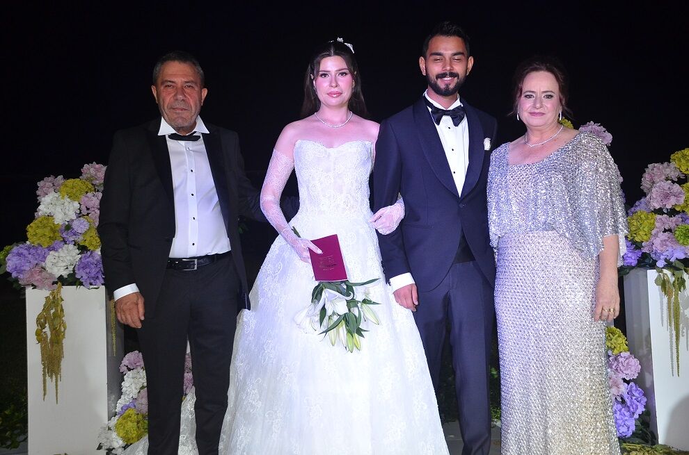 Manavgat’taki Düğünde Dikkat Çeken Sedat Peker Detayı1