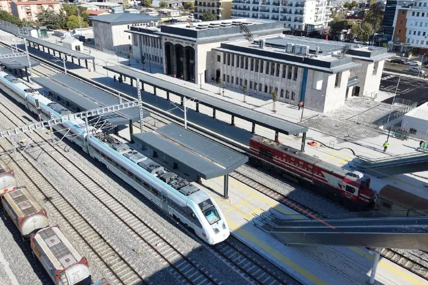 Marmaray Treni Bogaz Gecisi