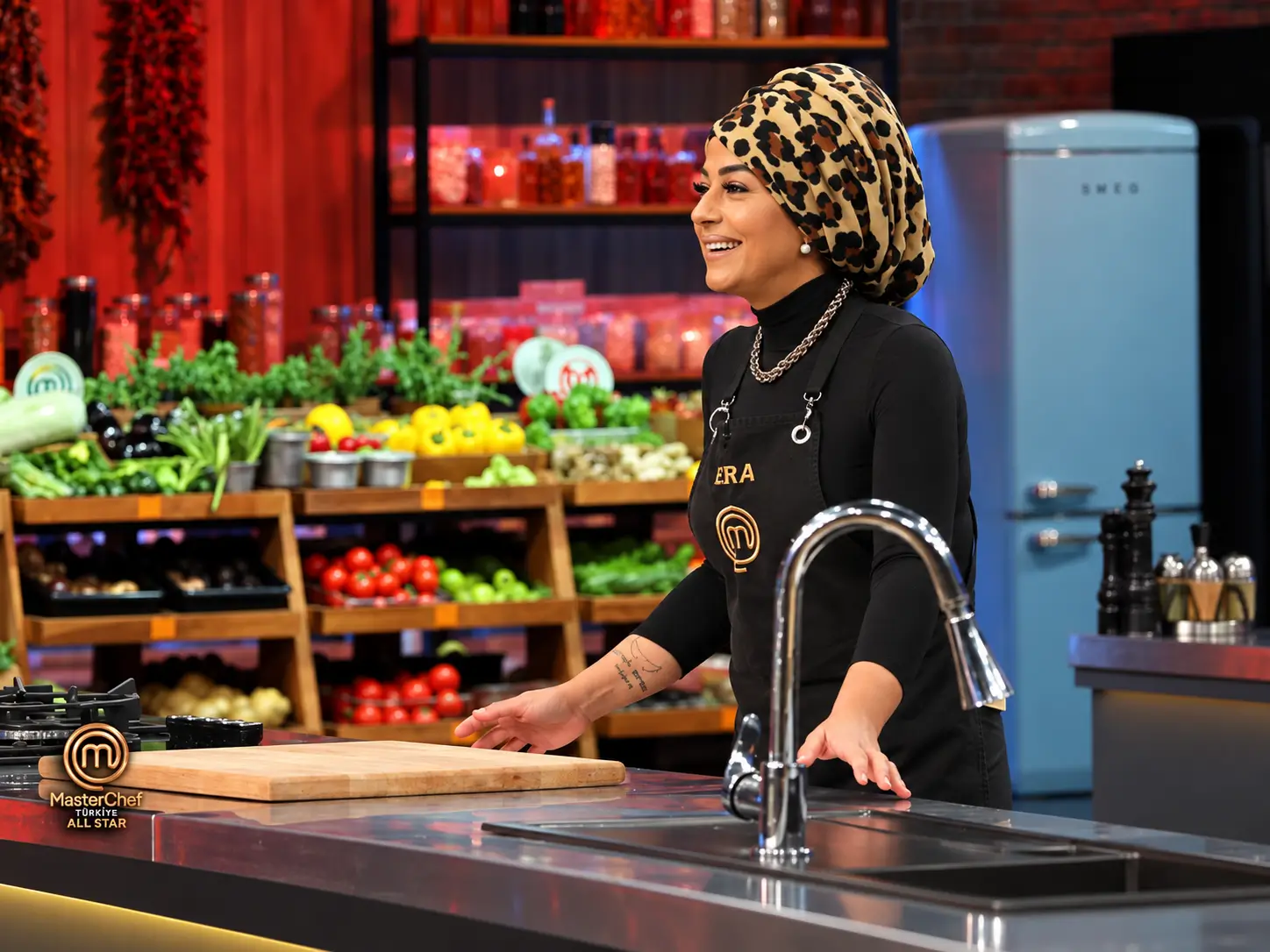 Masterchef Şampiyonu Esra Tokelli Işlerine Ara Verip Ailesine Odaklandı (1)