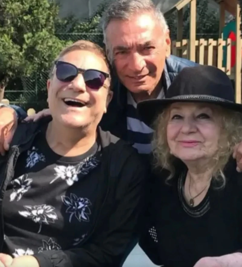 Mehmet Ali Erbil Annesinin Cenazesine Katılmama Nedenini Anlattıı
