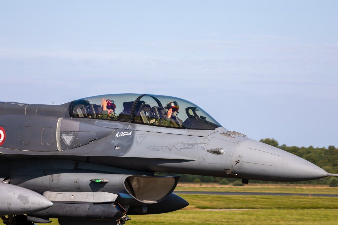 Nato Görevindeki Türk F 16'Larına Estonya'dan Dikkat Çeken Mesaj (3)