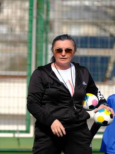 Necmiye Çakır Neneoğlu'ndan Kadın Futbolu Sitemi 30 Yıldır Destek Görmüyoruz-1