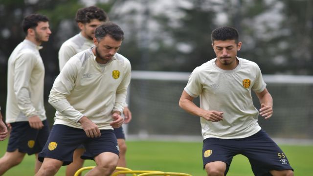 Nesine 2. Lig'de kritik randevu Fethiyespor Ankaragücü'nü ağırlıyor