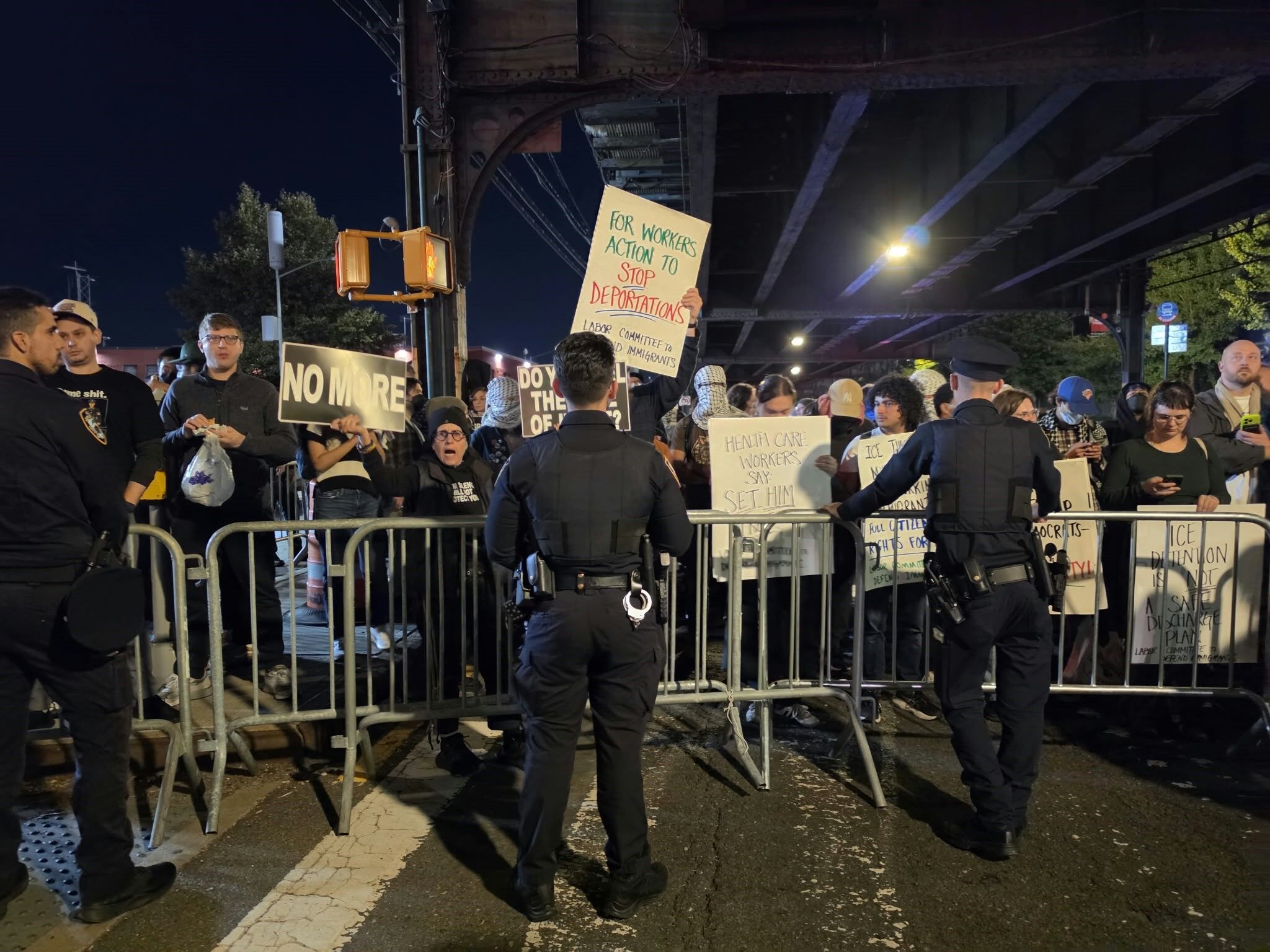 New York’ta Ice Ajanı Göçmeni Vurdu (1)