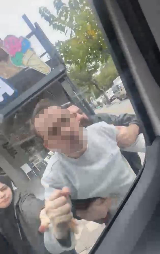 Öğrenci Servisine Saldırı