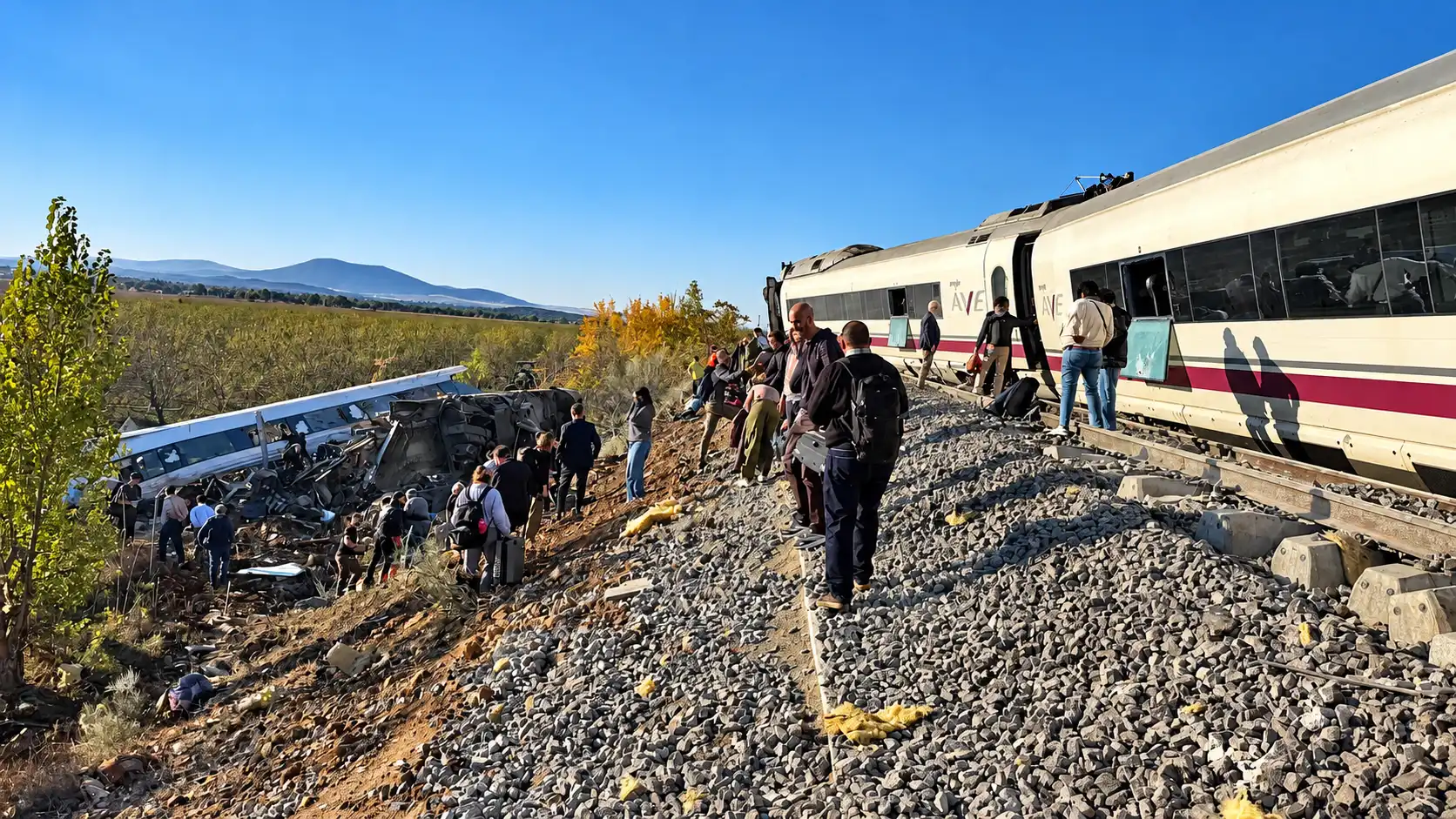 Özel’den İspanya’daki Tren Kazası Için Taziye Mesajı1