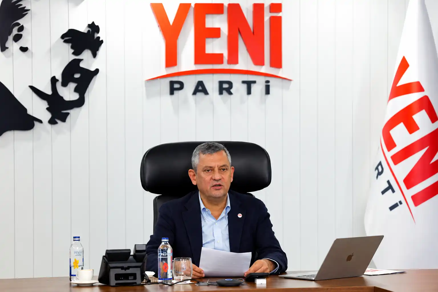 Özgür Özel’den Sosyalist Enternasyonal Toplantısına Çevrimiçi Katılım