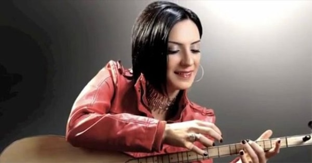 Özlem Özdil Ile Eray Temiz Nişanlandı! Ünlü Sanatçıdan Mutluluk Paylaşımıı