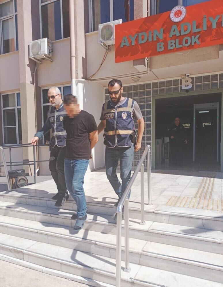 Polis Kapıyı Kırdı, Kadını Kurtardı