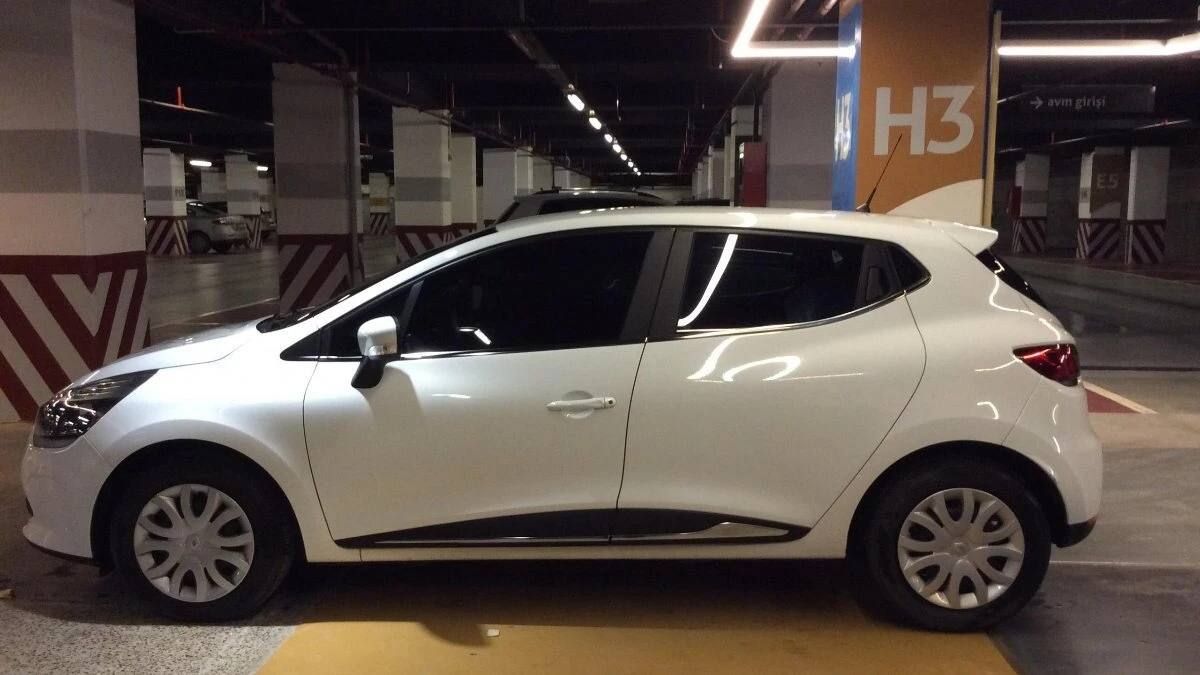 Renault Clio 4 Ikinci El Beyaz Yan Gorunum
