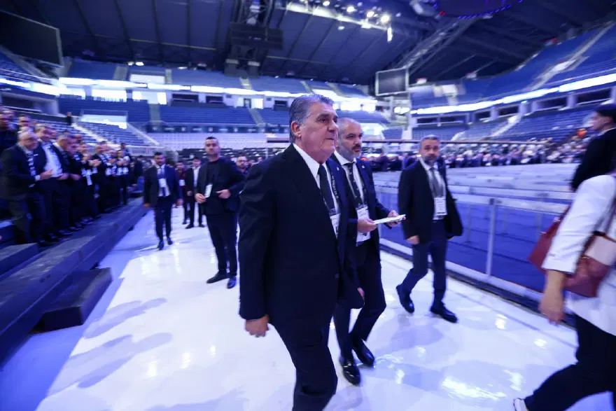 Serdal Adalı Kazandı