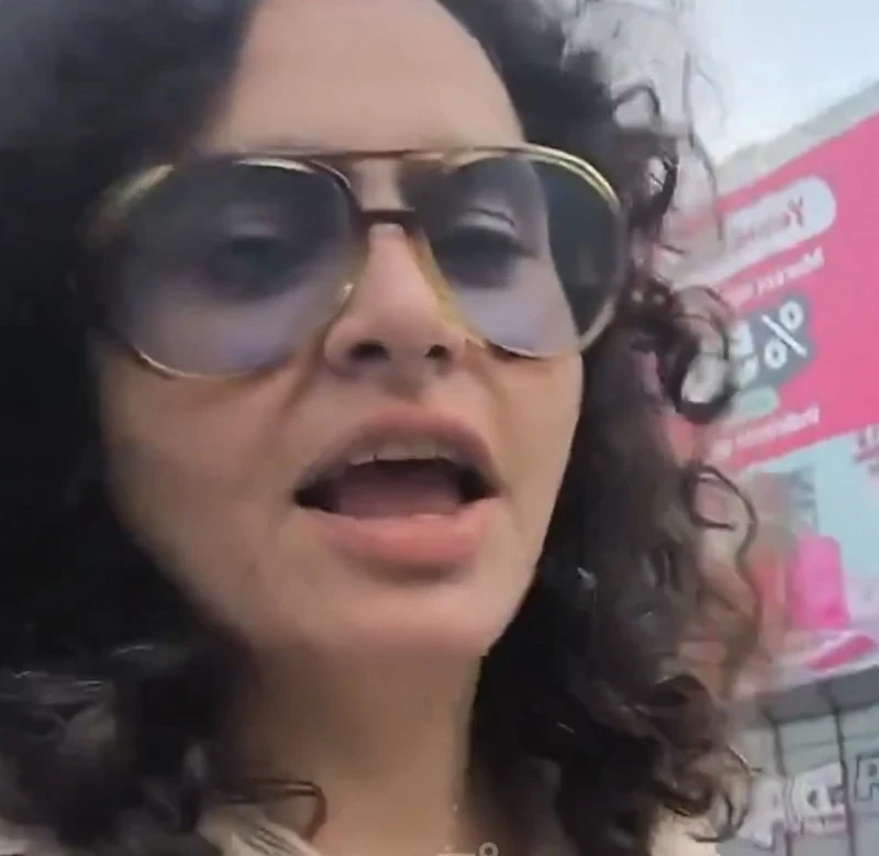 Sokakta Havlayan Kadın Kendi Videosunu Çekti, Sözleri Dikkat Çekti