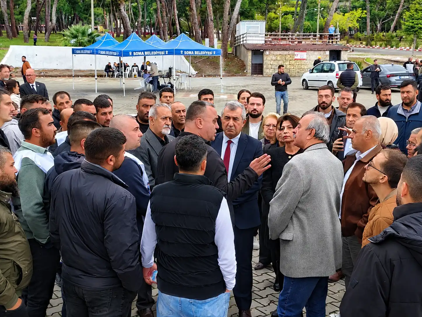 Soma’da Madencilerin Yürüyüşüne Chp’li Necdet Saraç Desteği