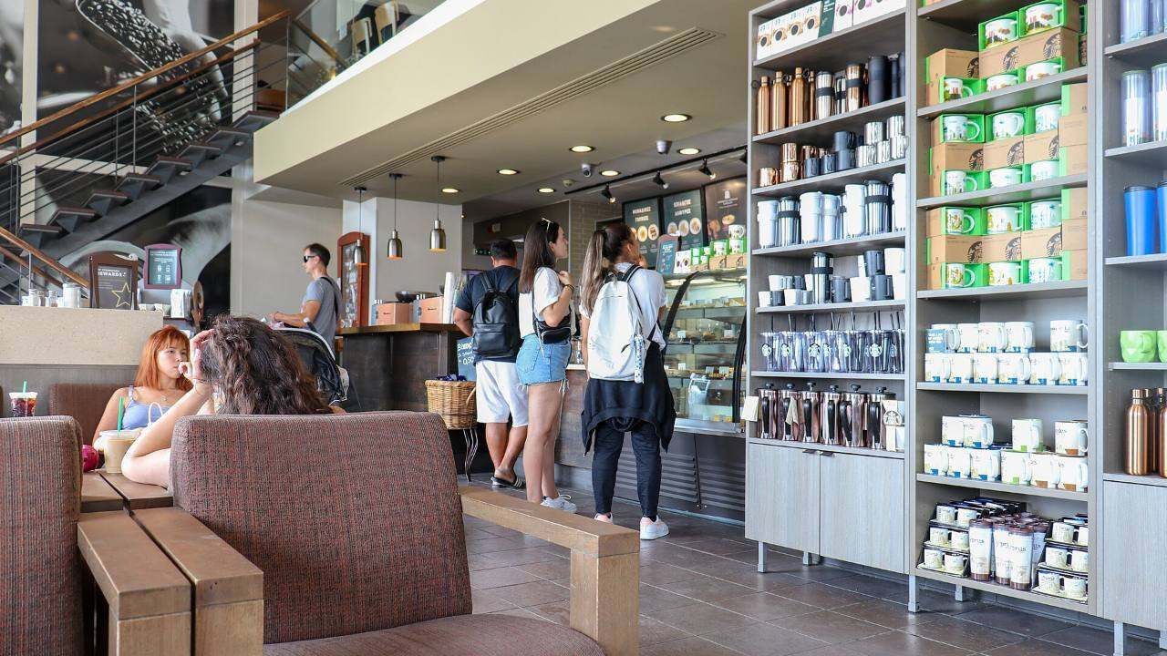Starbucks Kahve Bardagi
