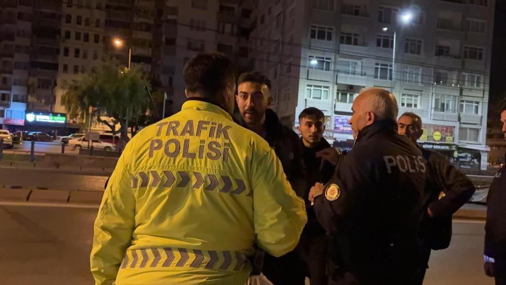Teşkilat Mısınız Diyen Alkollü Sürücüye Polisten Cevap