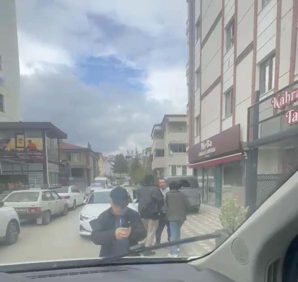 Tokat'ta Öğrenci Servisine Saldırı