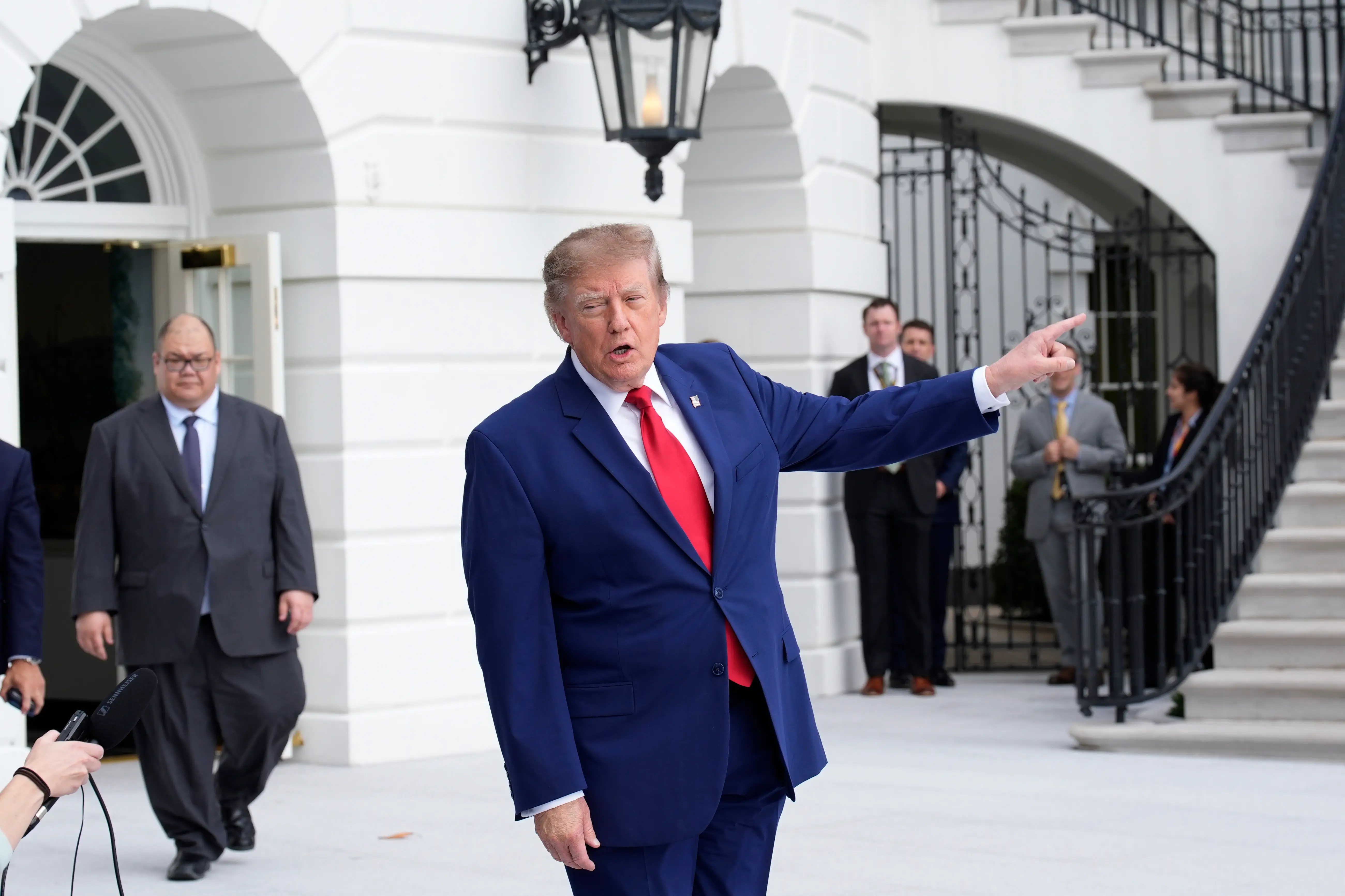 Trump’tan Suudi Arabistan’a İsrail Çağrısı “Yardımı Kabul Etmeli” 1