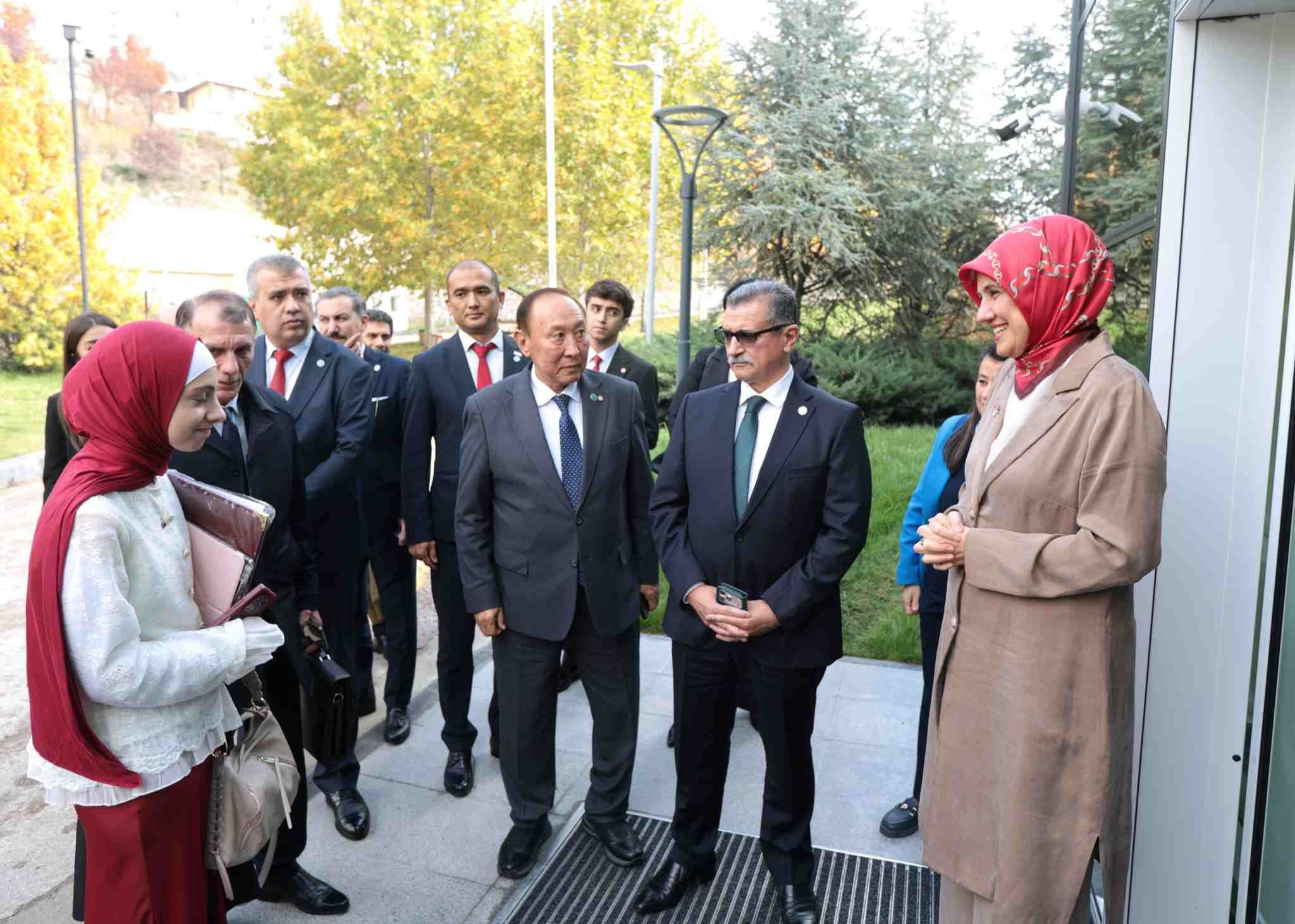 Türk Kızılay, Türk Dünyasının Insani Yardım Ağında Başkanlığı Devraldı