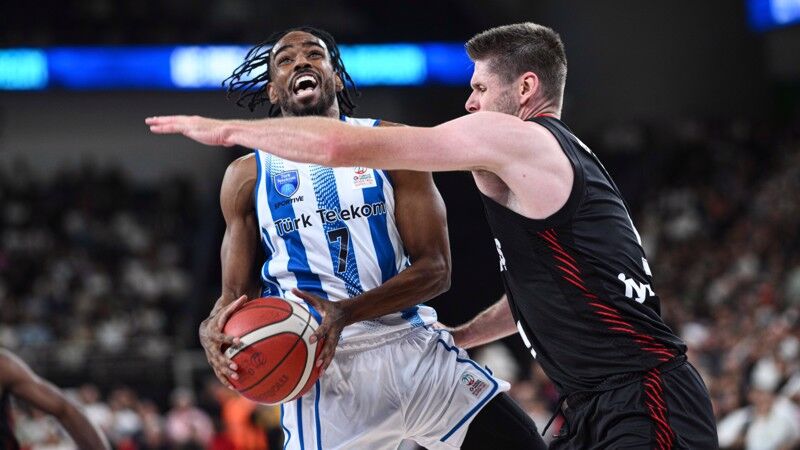 Türk Telekom sahasında Beşiktaş'ı farklı geçti 88-63