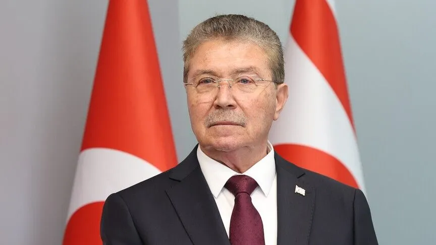 Ünal Üstel'den Kıbrıs Mesajı Egemen Eşitlikten Geri Adım Atılmayacak