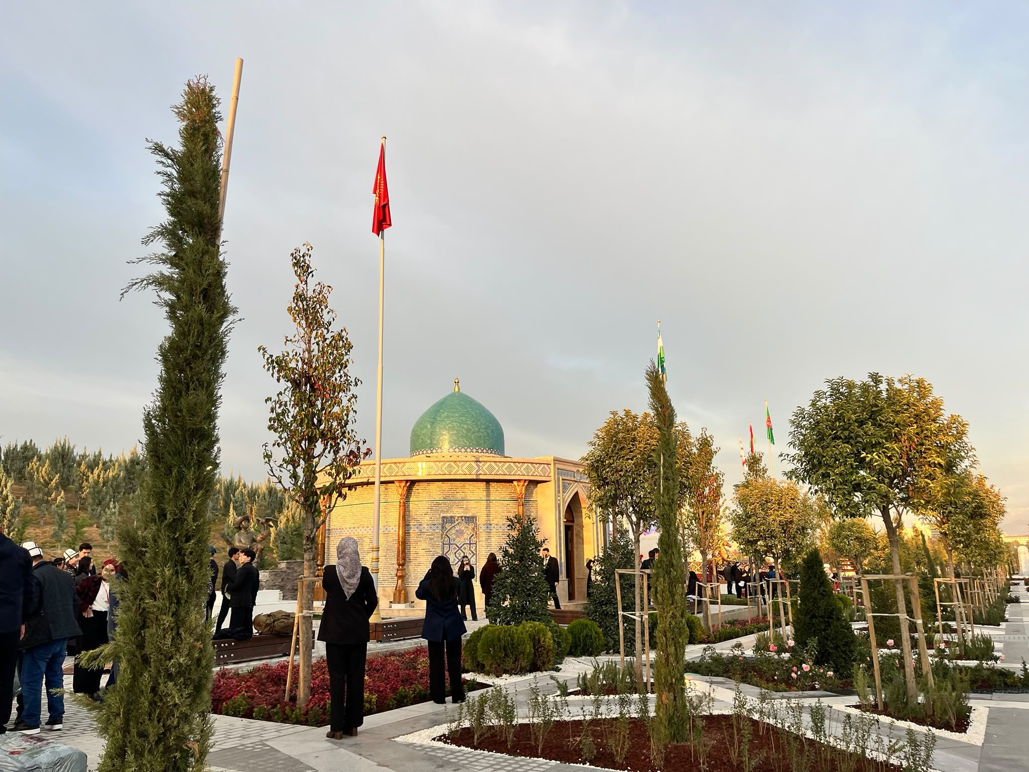 Türk Devletleri Teşkilatı liderleri Ankara'da buluştu: Gençlik Konseyi geçit törenine renk kattı