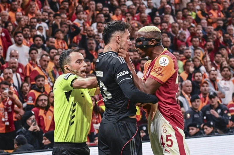 Yasin Kol'un Derbi Maçlarındaki Tartışmalı Kararları Yeniden Tartışmaya Açıldı (1)