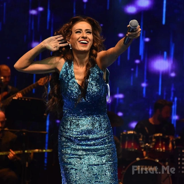 Yıldız Tilbe Faiz Gelirini Duyunca Tepki Gösterdi! Parayı Ihtiyaç Sahiplerine Dağıttı (2)