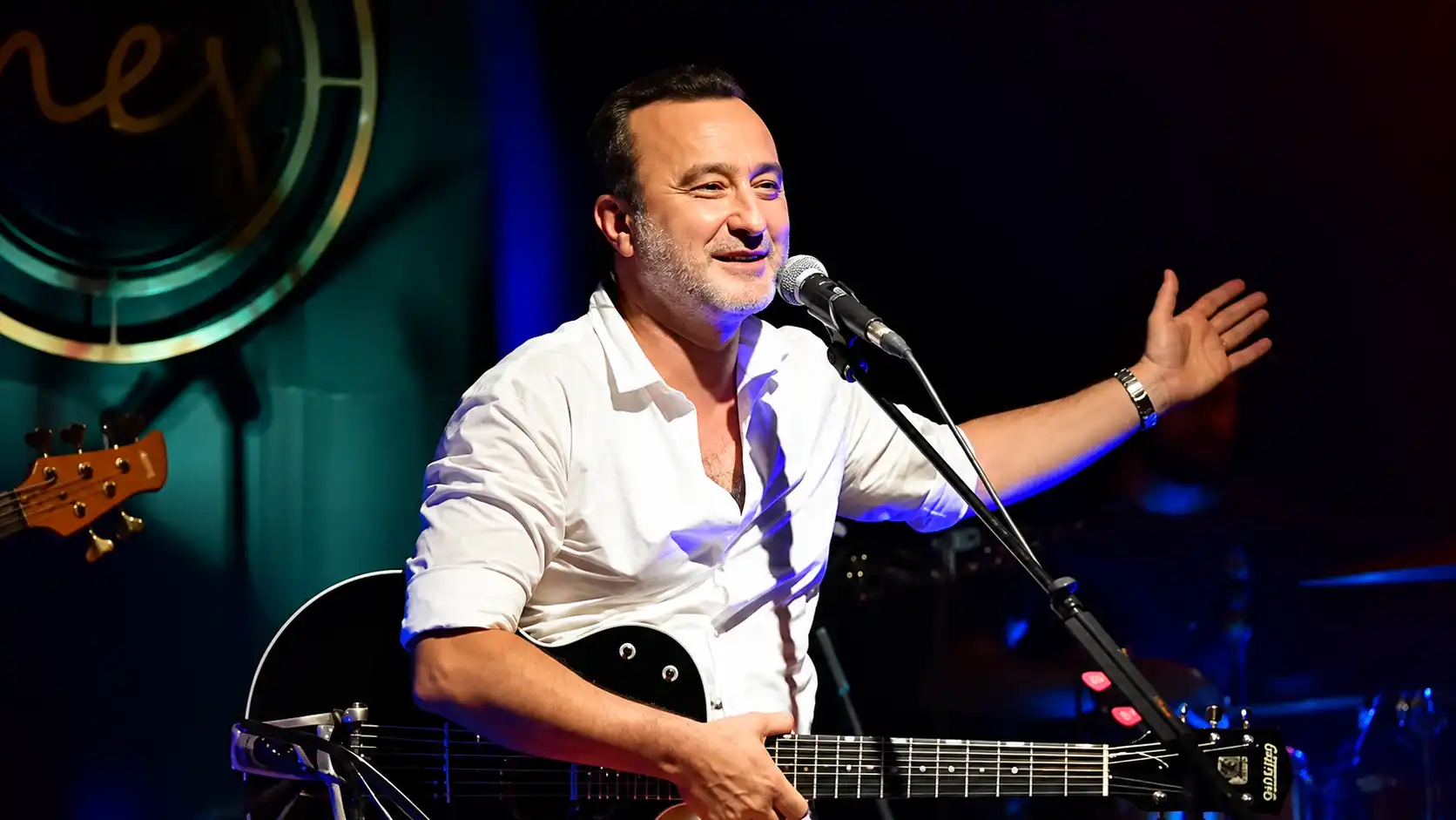 “Zor” Şarkısıyla Hafızalara Kazınmıştı Nev’e Son Veda2